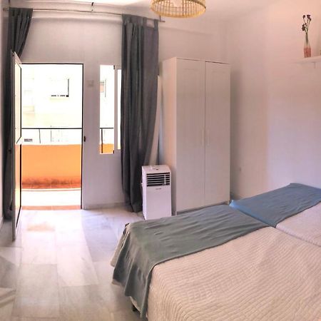 Apartamento En El Centro De Малага Экстерьер фото