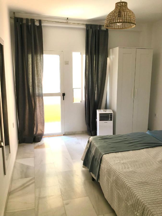 Apartamento En El Centro De Малага Экстерьер фото