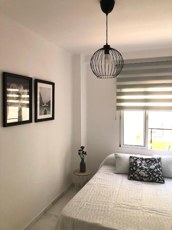 Apartamento En El Centro De Малага Экстерьер фото